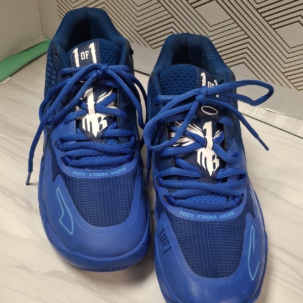 Puma Vibrant Blue Athletic Sneakers